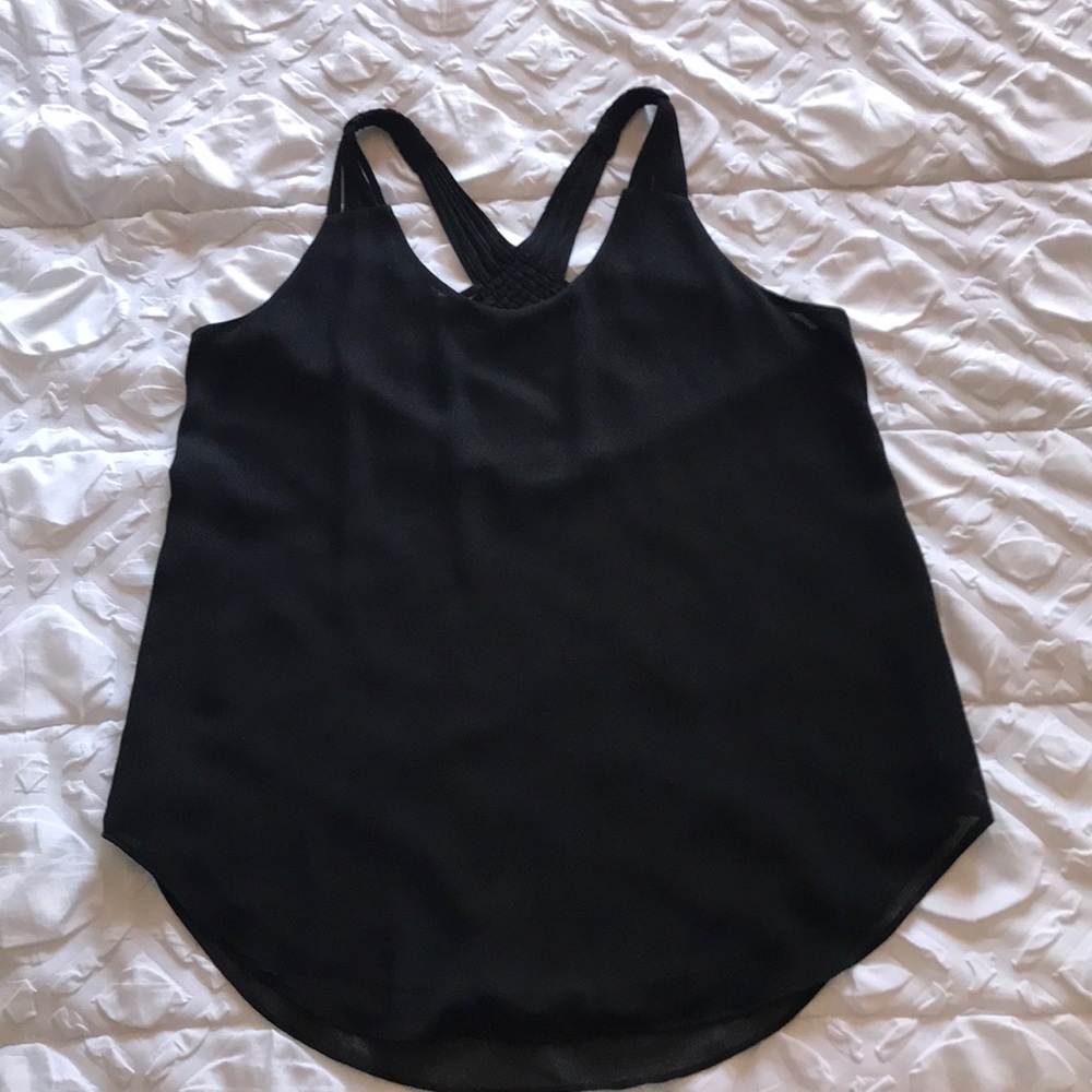 Flowey black tank top